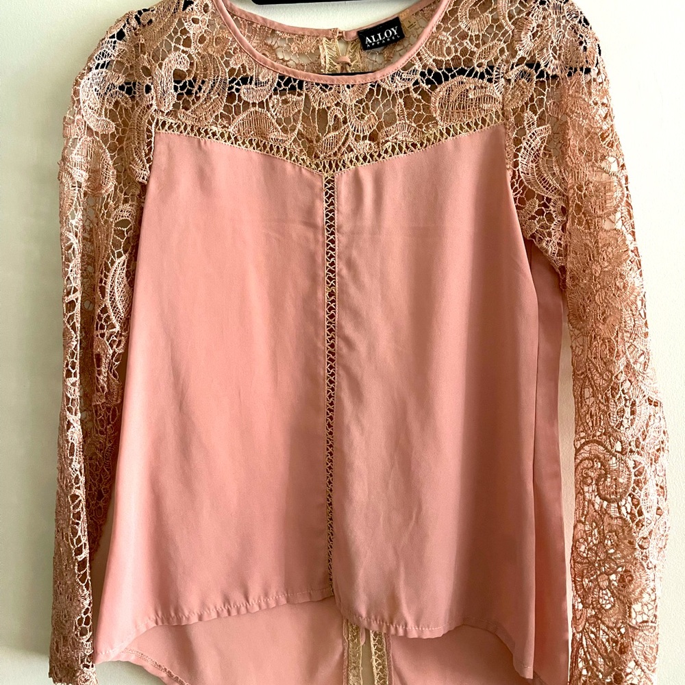Beautiful Blush colored Blouse w/Lace-Crochet-Ties
